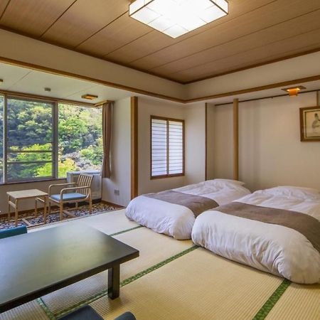Shimobe Hotel Minobu Eksteriør billede