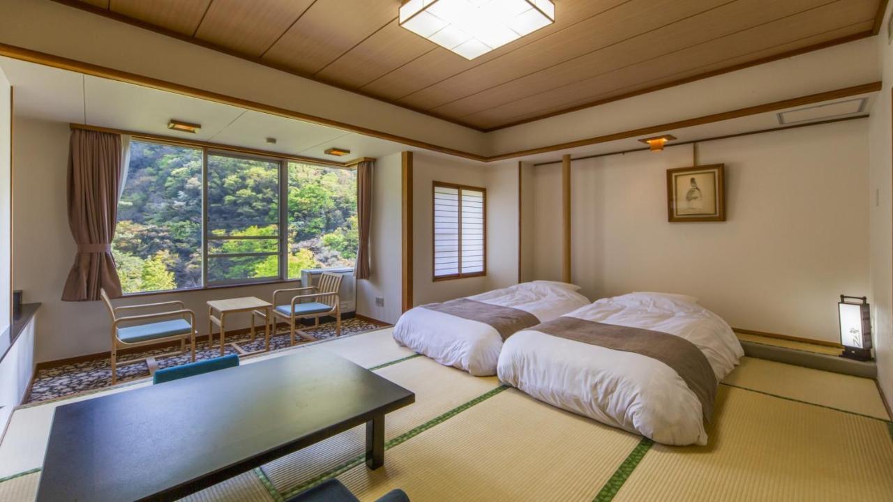Shimobe Hotel Minobu Eksteriør billede