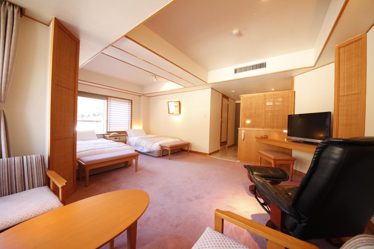 Shimobe Hotel Minobu Eksteriør billede
