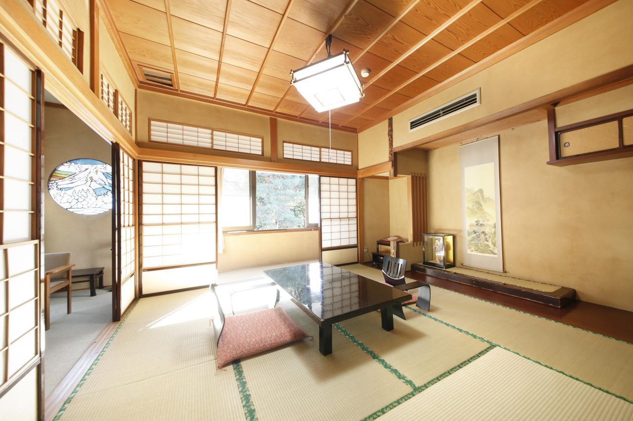 Shimobe Hotel Minobu Eksteriør billede