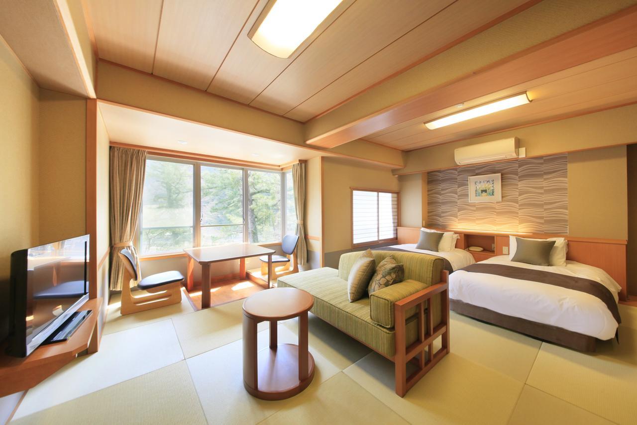 Shimobe Hotel Minobu Eksteriør billede